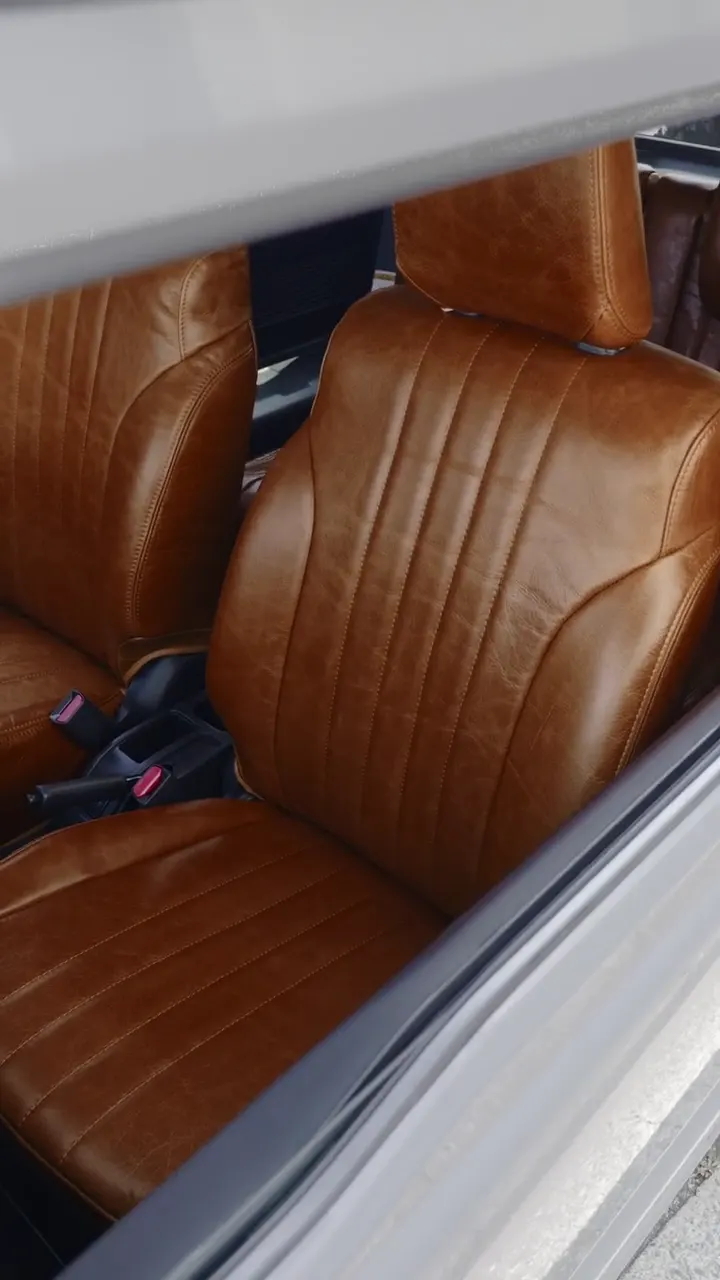 Refinad Old Leather / ジムニー装着例のシートカバー