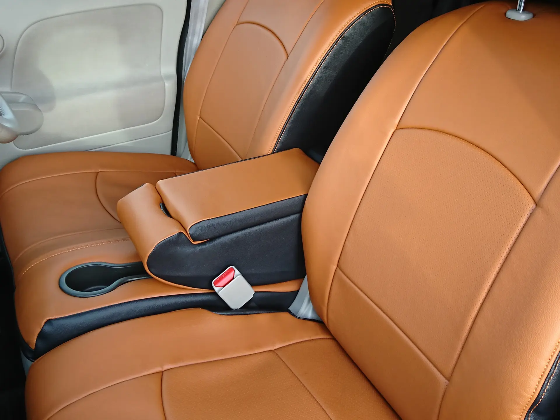 Harmonious Leather Series