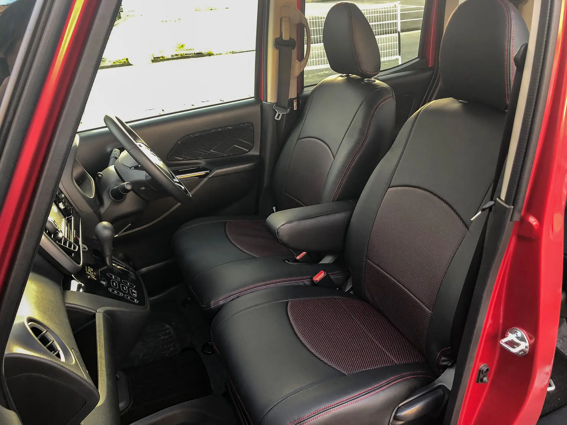 Refinad Avant-Grade Seatcover