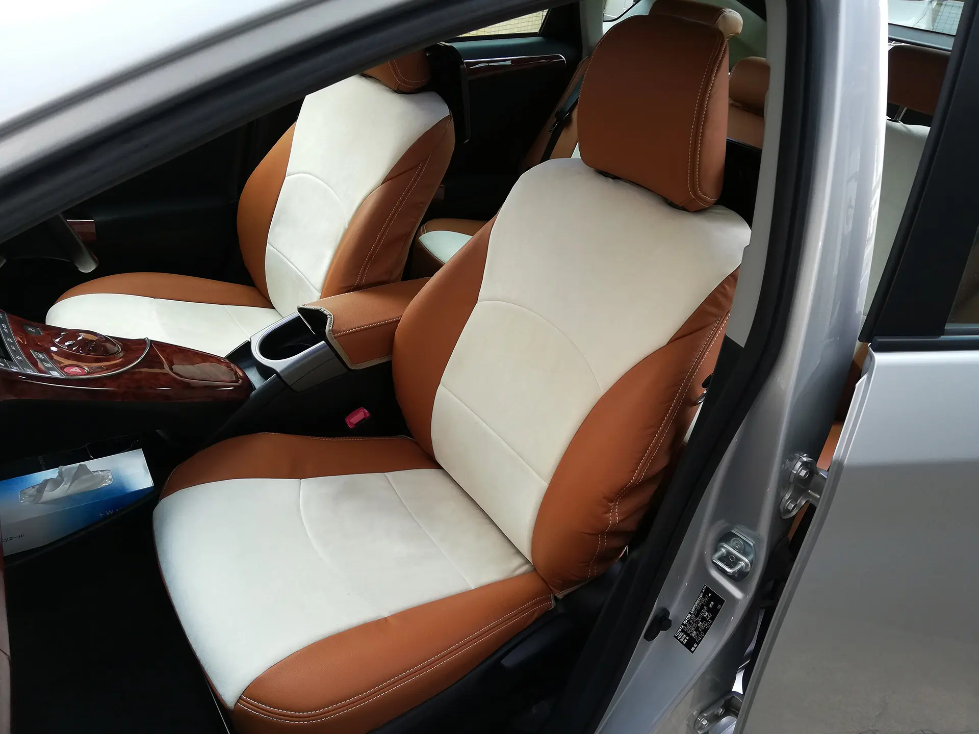 Refinad Alcantara Series