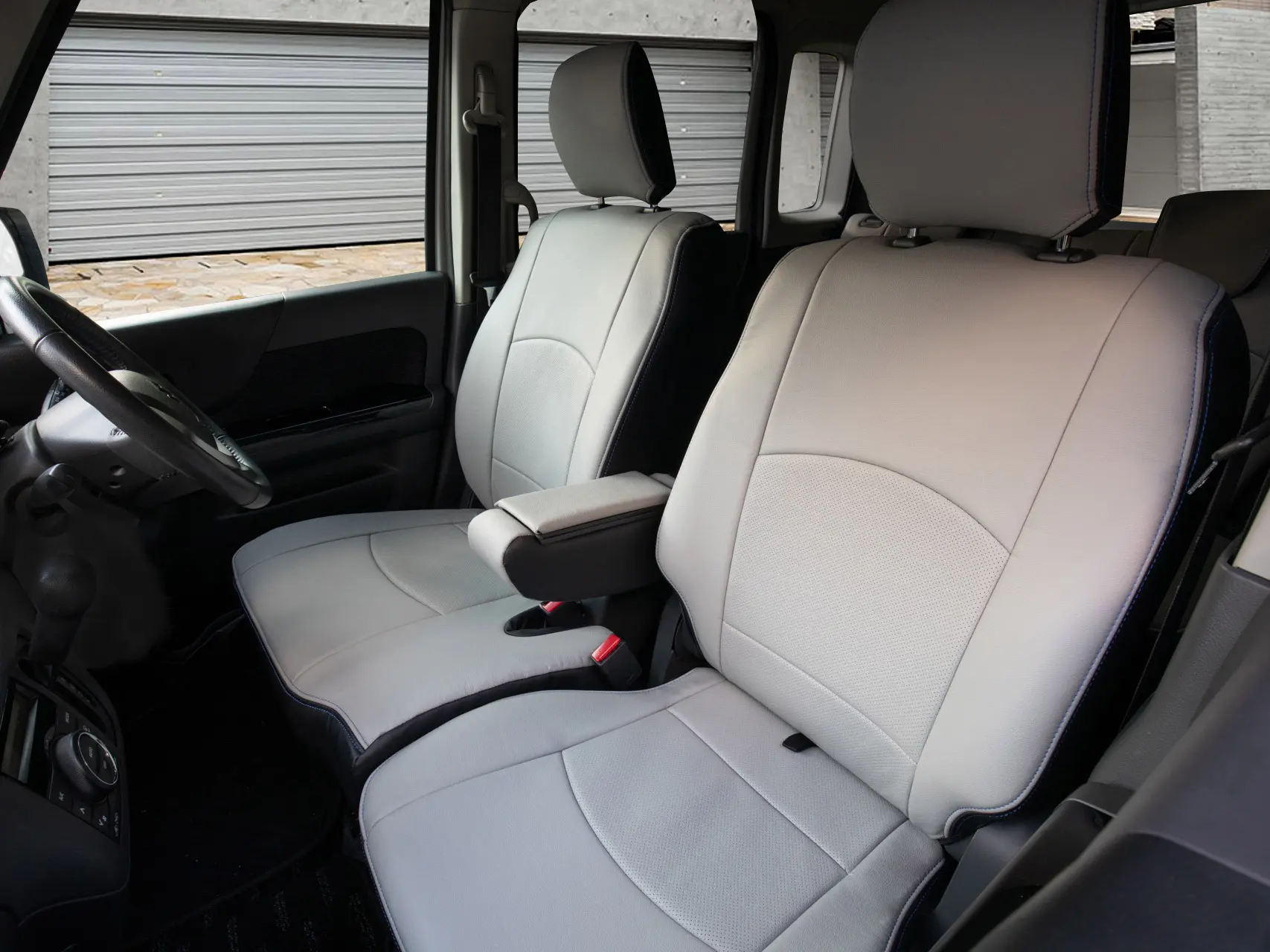 Harmonious Leather Series