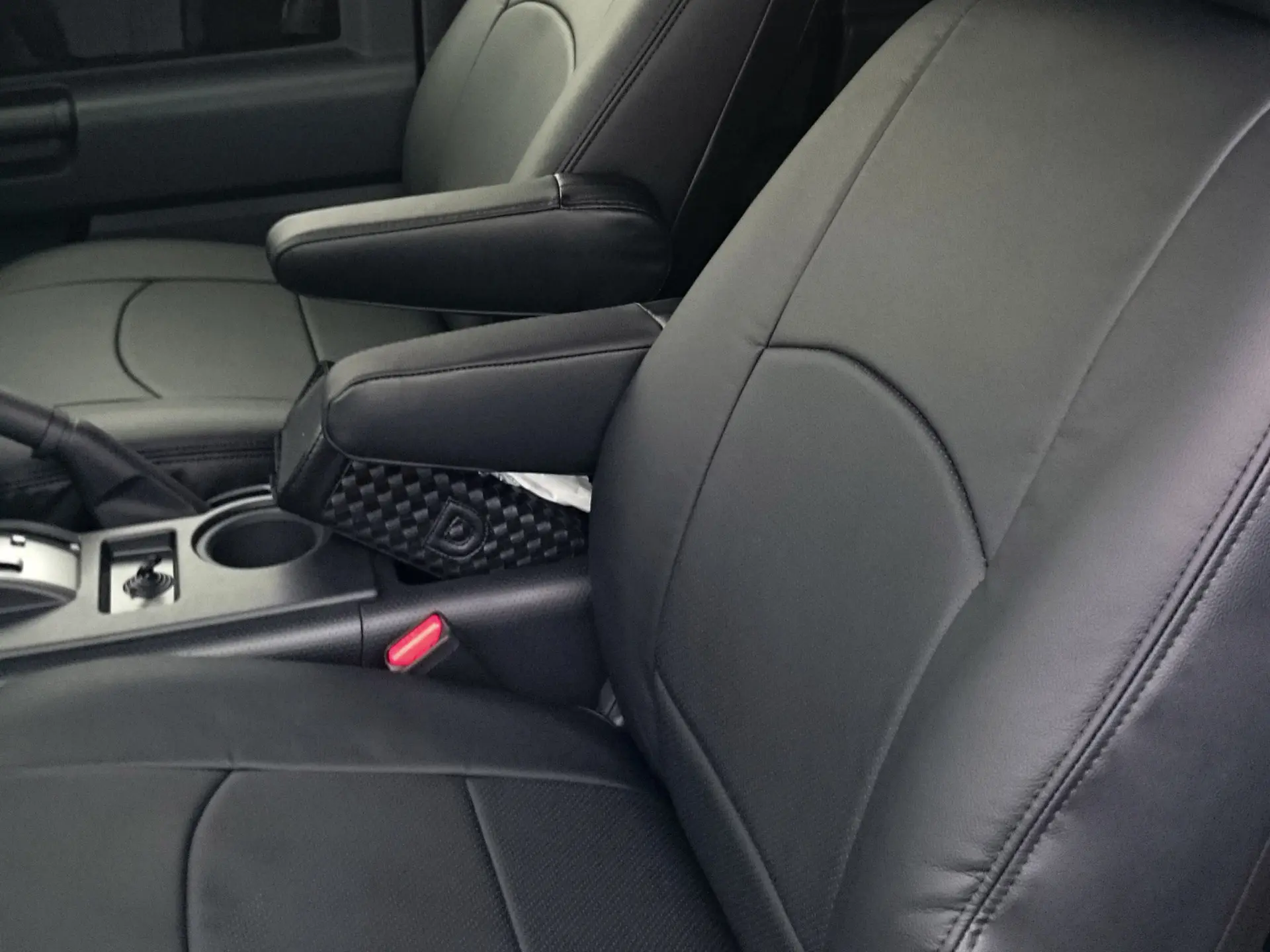 Leather Deluxe Series