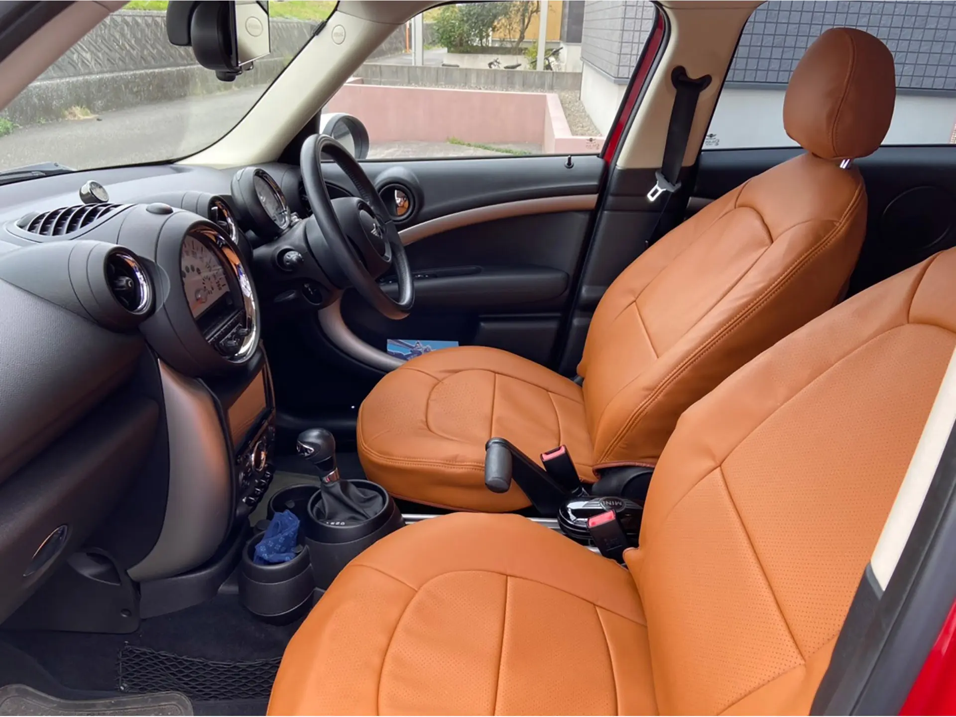 Leather Deluxe Series