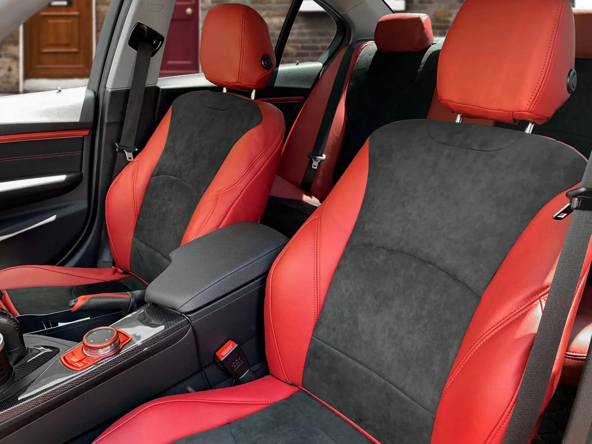 【装着写真】BMW 3シリーズ Refinad Alcantara Series シートカバー [品番:BM0189-15]