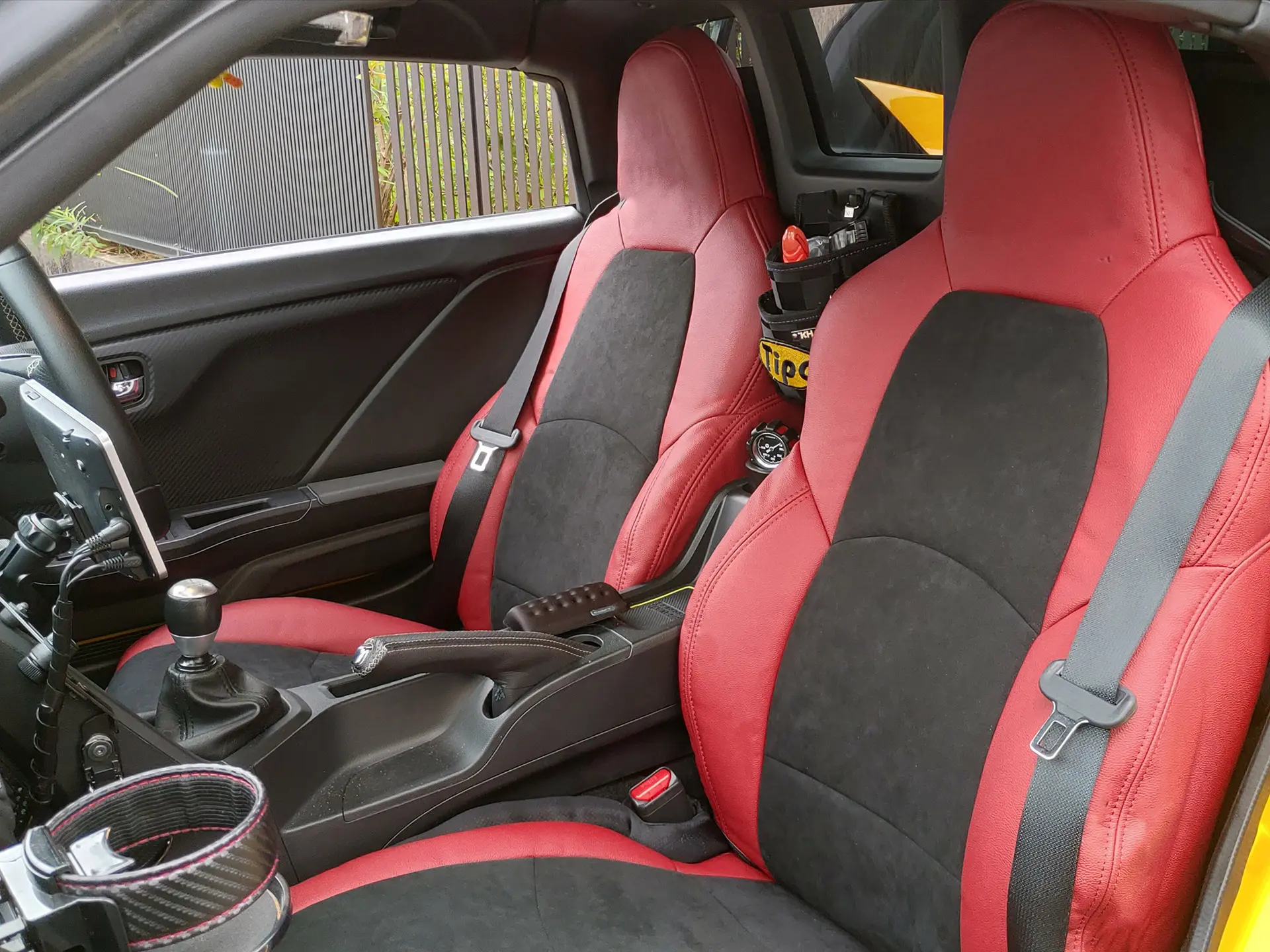 Refinad Alcantara Series