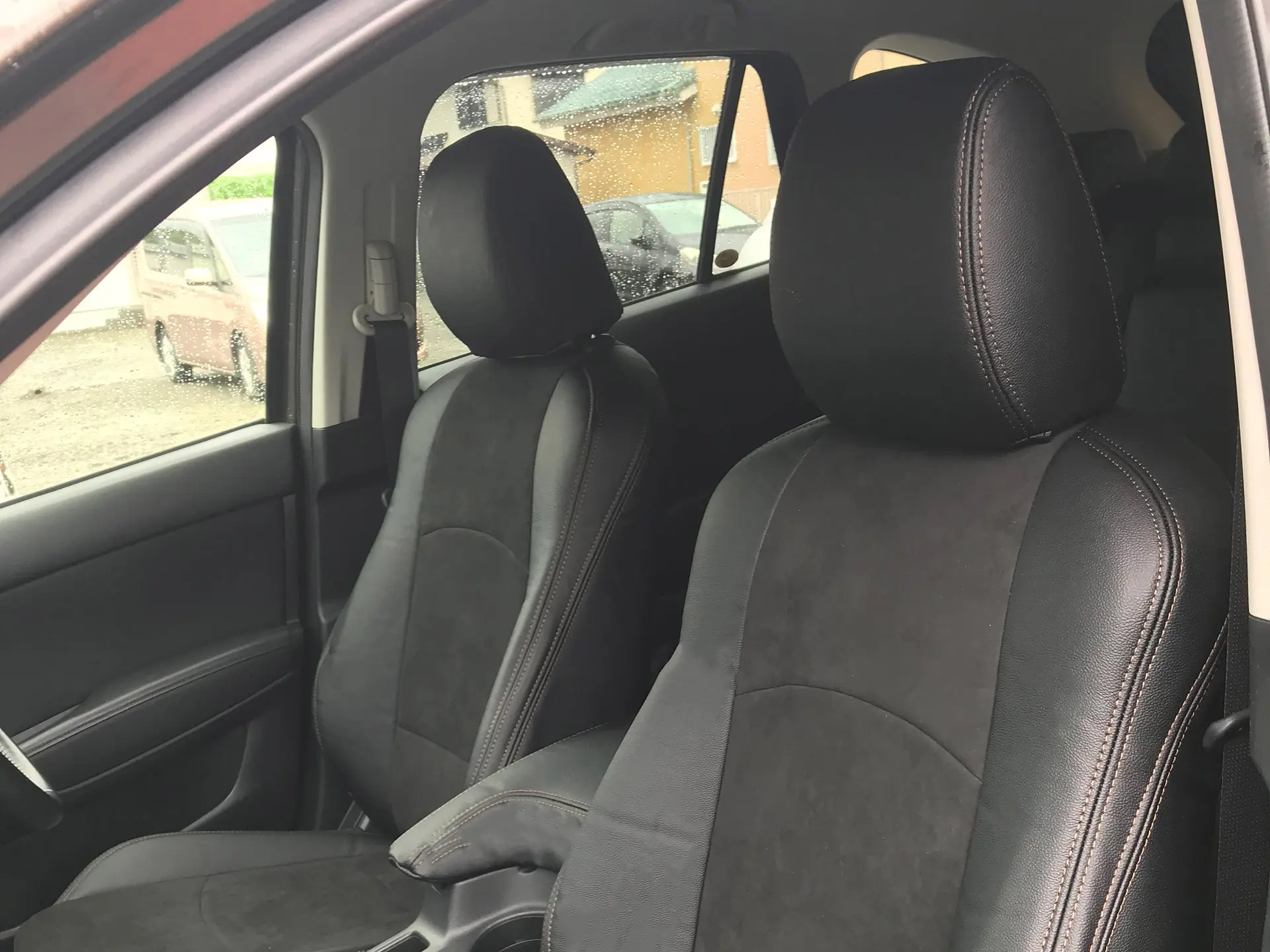 Refinad Alcantara Series