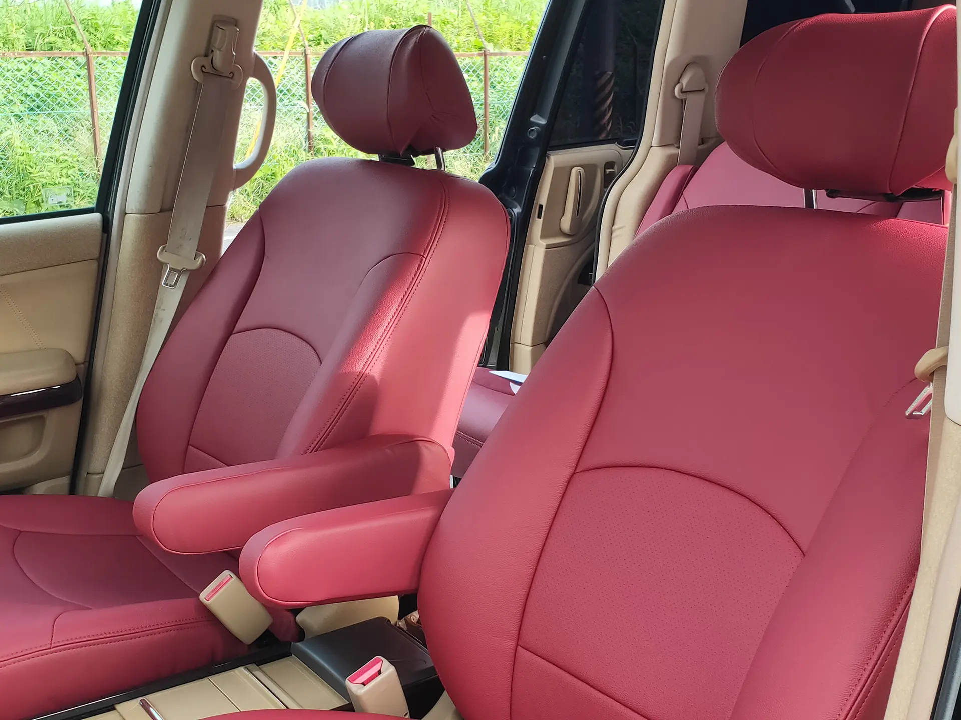 Refinad Leather Deluxe Series