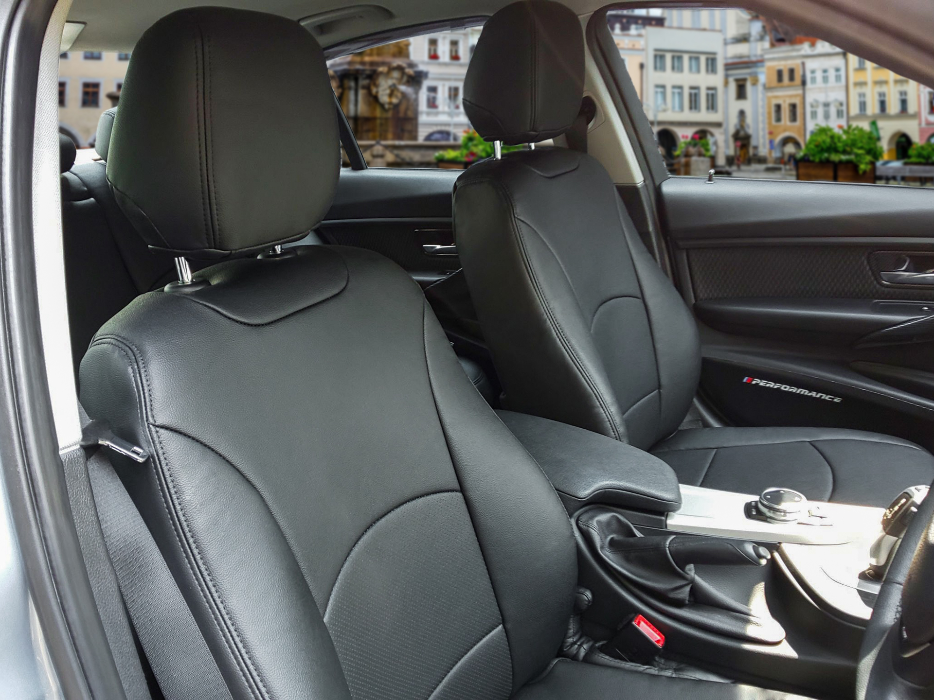 【装着写真】BMW 3シリーズ Refinad Leather Deluxe Series シートカバー [品番:BM0189-14]