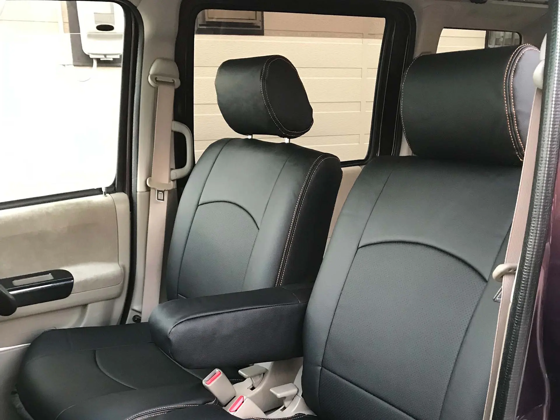 https://seatcover.jp/c/daihatsu/atraiwagon/refinad-00124