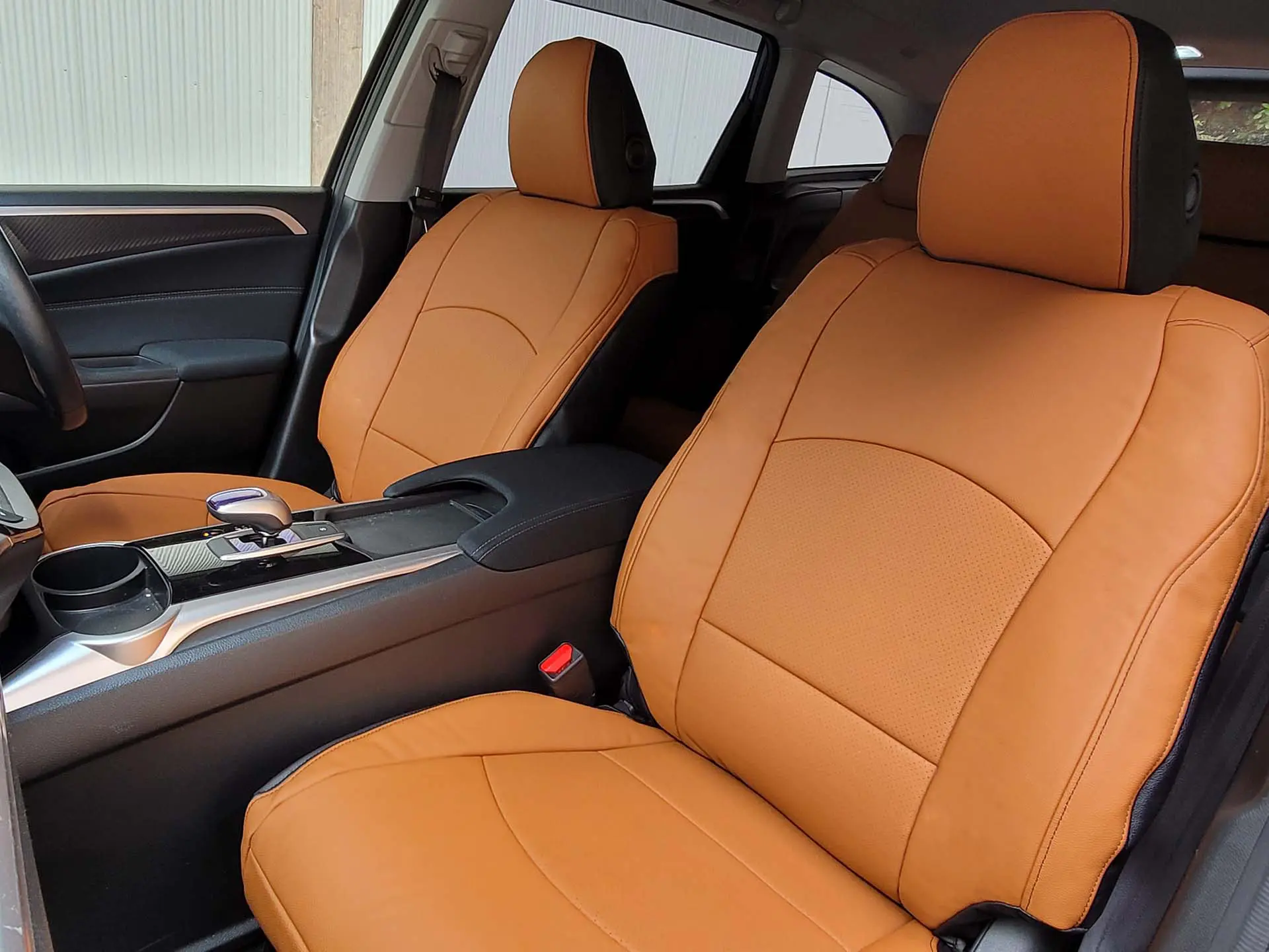 Refinad Harmonious Leather Series