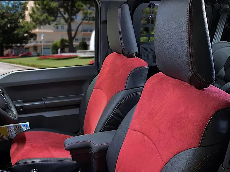 【装着写真】ジムニー Refinad Alcantara Series シートカバー [品番:S0113-02]