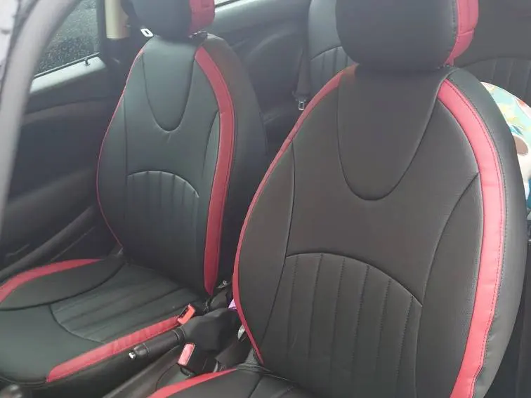 【装着写真】MINI ワン　R56 Refinad Exclusive Design Series シートカバー [品番:BM0205-02]
