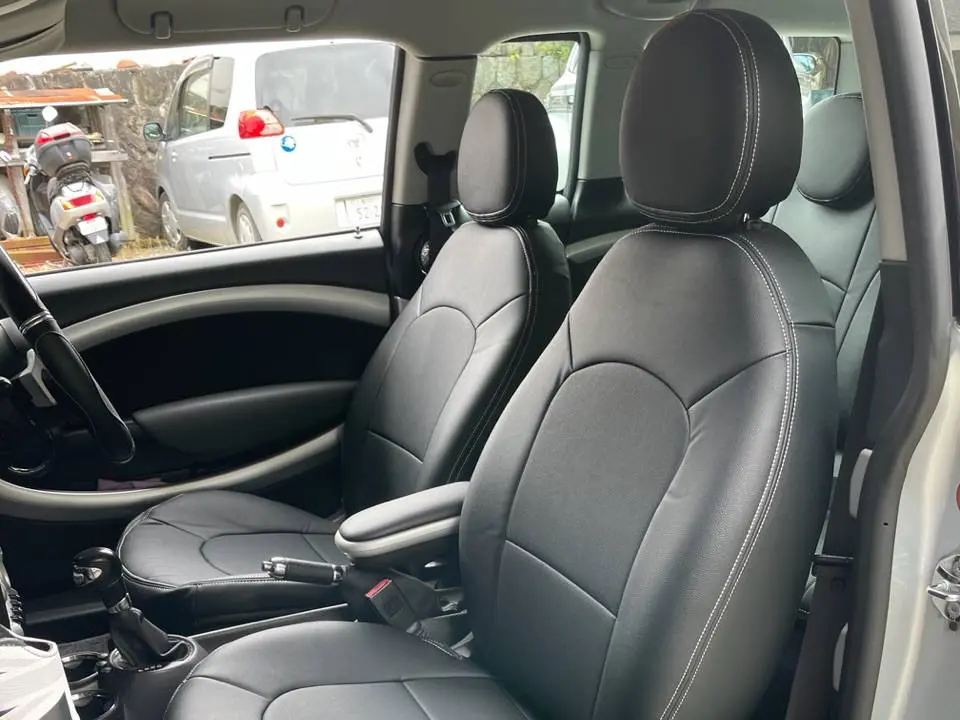 【装着写真】BMW MINIクラブマン Refinad Leather Series シートカバー [品番:BM0205-02]
