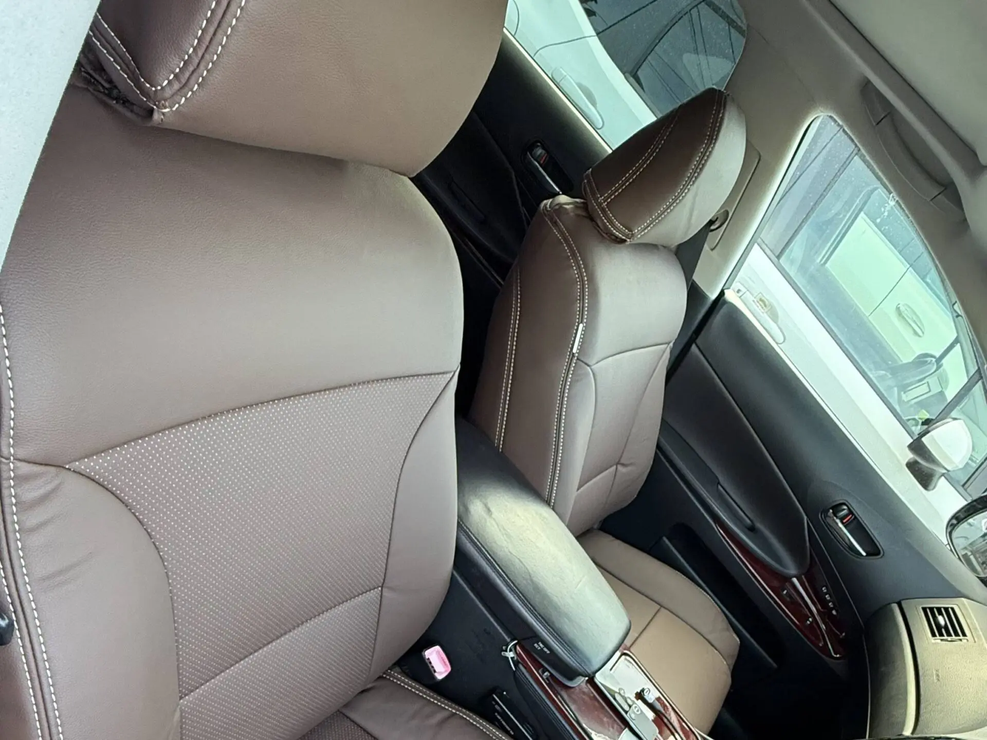 【装着写真】レクサス GS Refinad Leather Series シートカバー [品番:TY2-21]